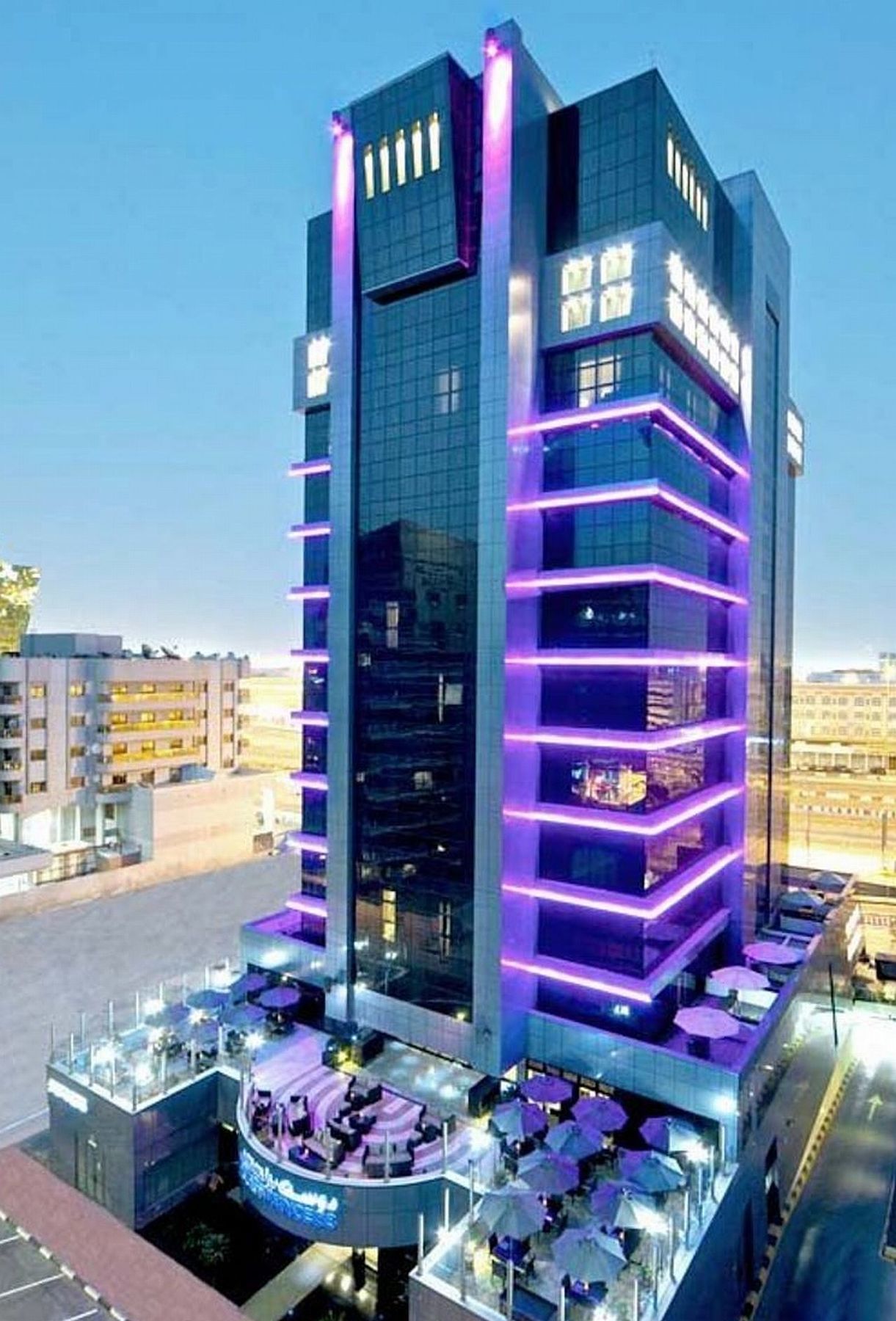 Halo Hotel Дубай Екстериор снимка
