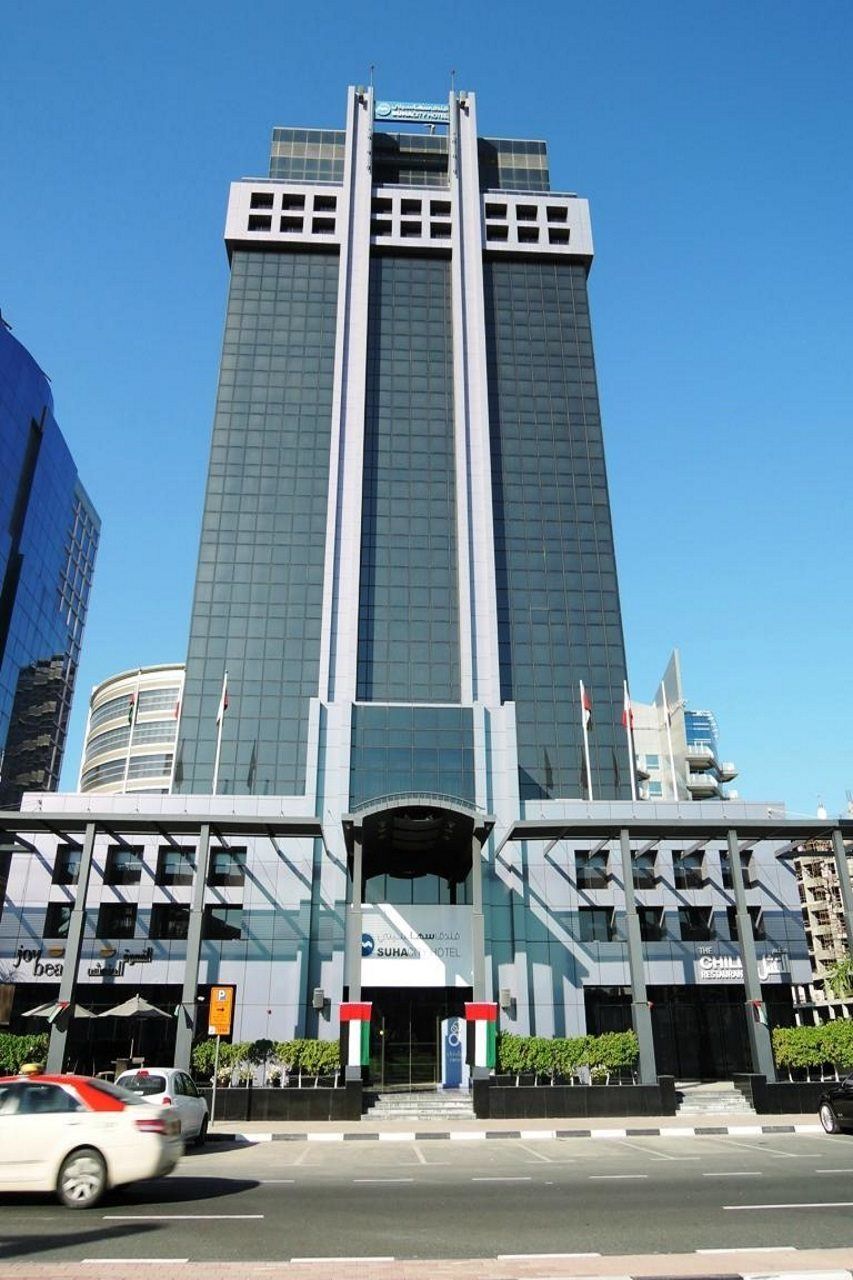 Halo Hotel Дубай Екстериор снимка